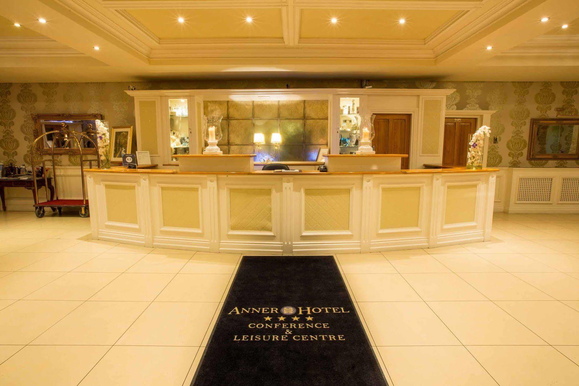 Anner Hotel Thurles Eksteriør billede