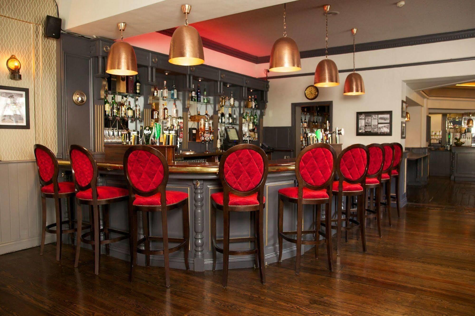 Anner Hotel Thurles Eksteriør billede